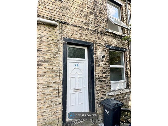 1 Bedroom Terraced House To Rent In Blackburn Buildings, Brighouse, HD6