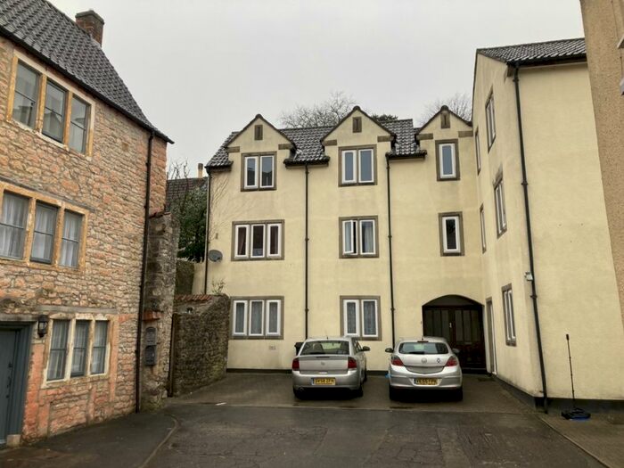 1 Bedroom Flat To Rent In Longbridge, Shepton Mallet BA4