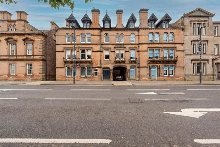 2 Bedroom Flat For Sale In Tay Street, Perth, PH1