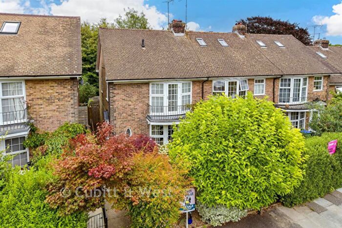 3 Bedroom End Of Terrace House For Sale In Rufus Close, Lewes, East Sussex, BN7
