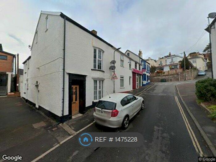 3 Bedroom Maisonette To Rent In Strand Hill, Dawlish, EX7