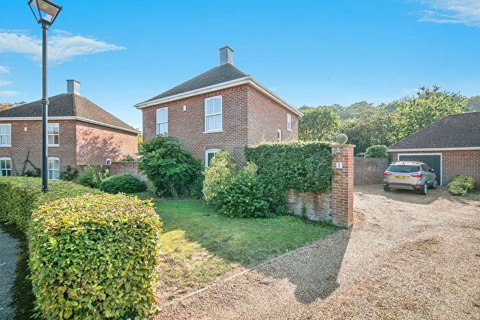 3 Bedroom Detached House For Sale In St. Audrys Park Road, Melton, Woodbridge, IP12