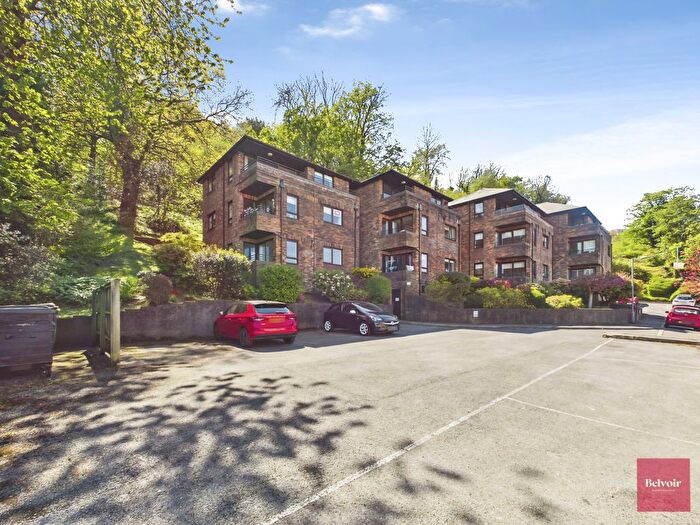 1 Bedroom Flat To Rent In Heath Court, West Cross, Swansea, SA3
