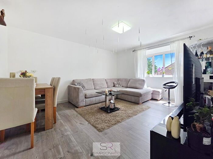 2 Bedroom Flat For Sale In Alliance Close, Wembley, HA0