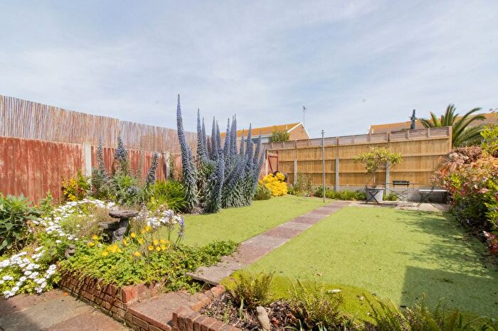 3 Bedroom Terraced House For Sale In Yardhurst Gardens, Cliftonville, CT9