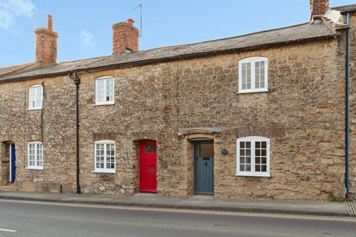 2 Bedroom Cottage For Sale In Coldharbour, Sherborne, DT9