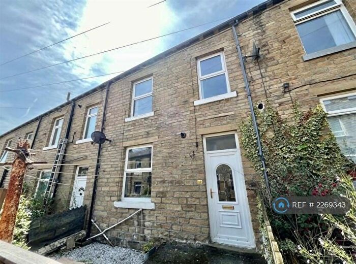 2 Bedroom Terraced House To Rent In Union Street, Sowerby Bridge, HX6