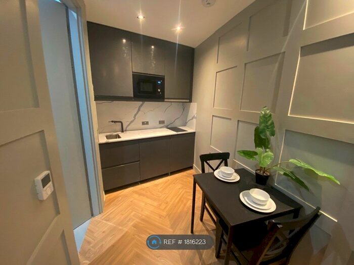 1 Bedroom Flat To Rent In Conway Street, London, W1T