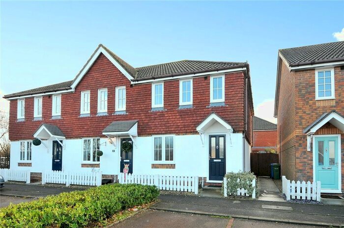 2 Bedroom End Of Terrace House To Rent In Hebbecastle Down, Warfield, Berkshire, RG42