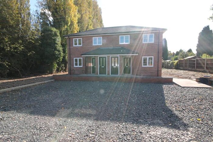 1 Bedroom Flat To Rent In Church Parade, Oakengates, TF2
