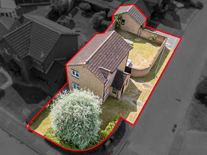 3 Bedroom Detached House For Sale In Malvern Close, Kettering, NN16