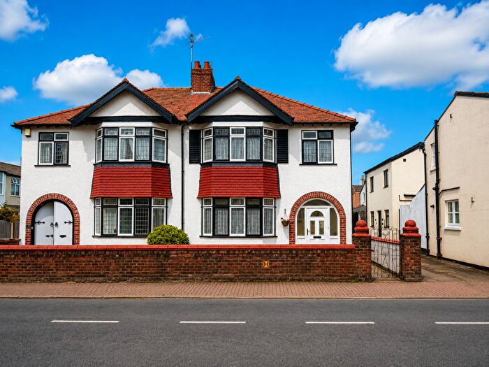 3 Bedroom Semi-Detached House For Sale In Bath Street North, Southport, Merseyside, PR9