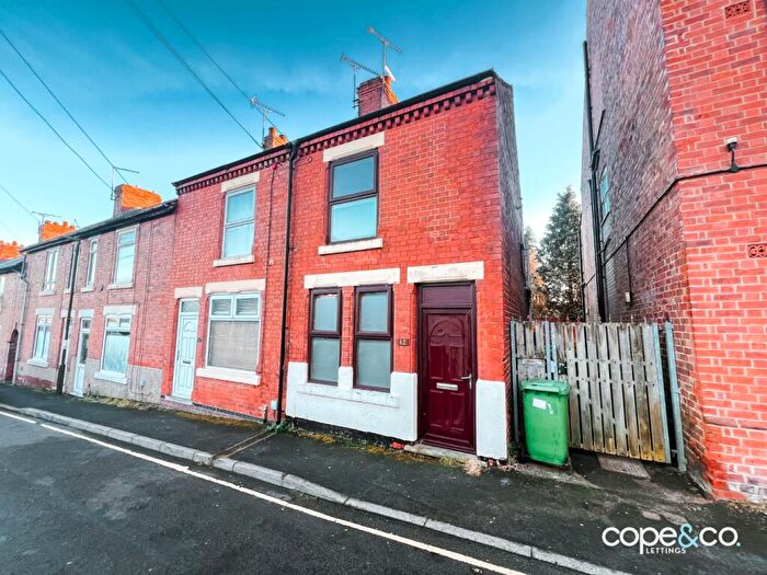2 Bedroom End Of Terrace House To Rent In Booth Street, Ripley, Derbyshire, DE5
