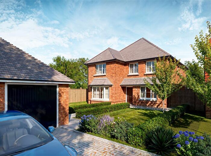 5 Bedroom Detached House For Sale In Allington Gardens, Newick, Lewes, BN8