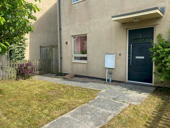 2 Bedroom Semi-Detached House For Sale In Common Road, Ashill, IP25