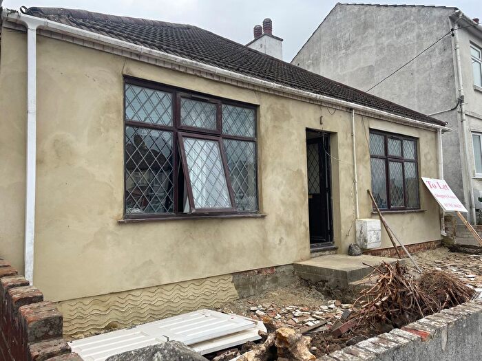 2 Bedroom Semi-Detached Bungalow To Rent In Minster Road, Minster-On-Sea, ME12