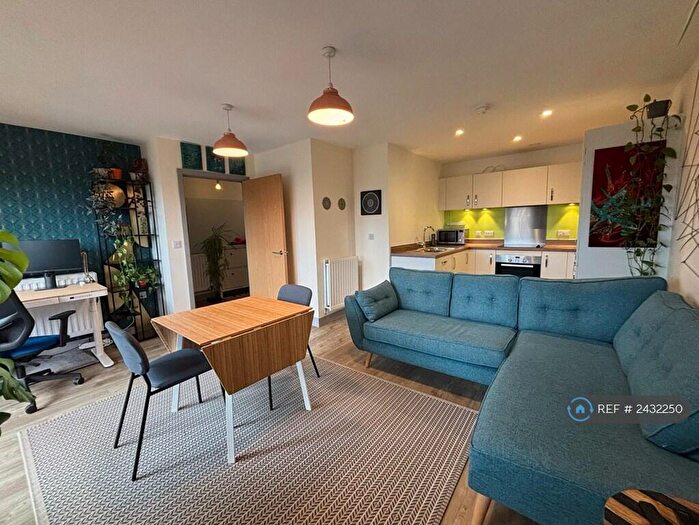 1 Bedroom Flat To Rent In Arnos Vale, Bristol, BS4