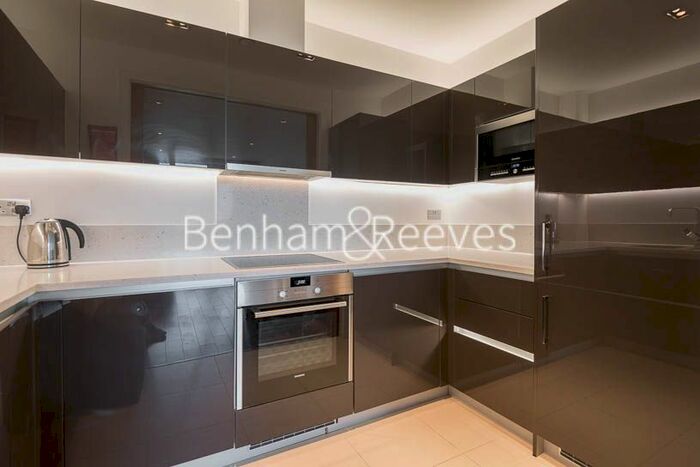 2 Bedroom Flat To Rent In Longfield Avenue, Ealing, W5