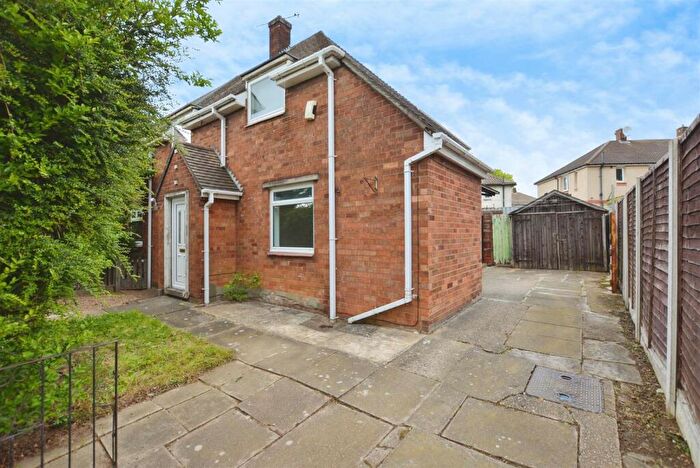 3 Bedroom Property To Rent In Manor Farm Road, Scunthorpe, DN17