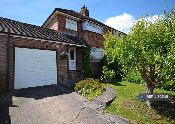 3 Bedroom Semi Detached House To Rent In Garth Road, Didcot, OX11