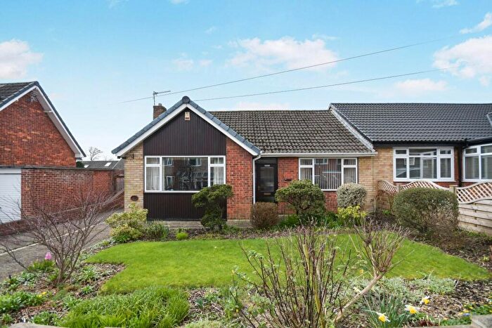 2 Bedroom Semi-Detached Bungalow For Sale In Glenwood Crescent, Chapeltown, Sheffield, S35