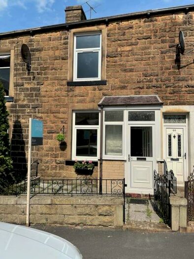 2 Bedroom Terraced House To Rent In York Street, Barnoldswick, BB18