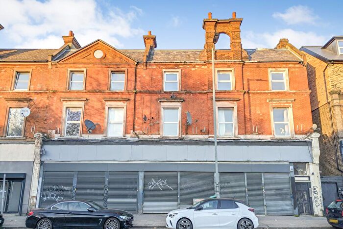 3 Bedroom Flat For Sale In Flat Lynton Court, Anerley Road, London, SE20