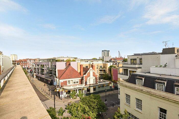 3 Bedroom Flat For Sale In Farm Lane, London, SW6