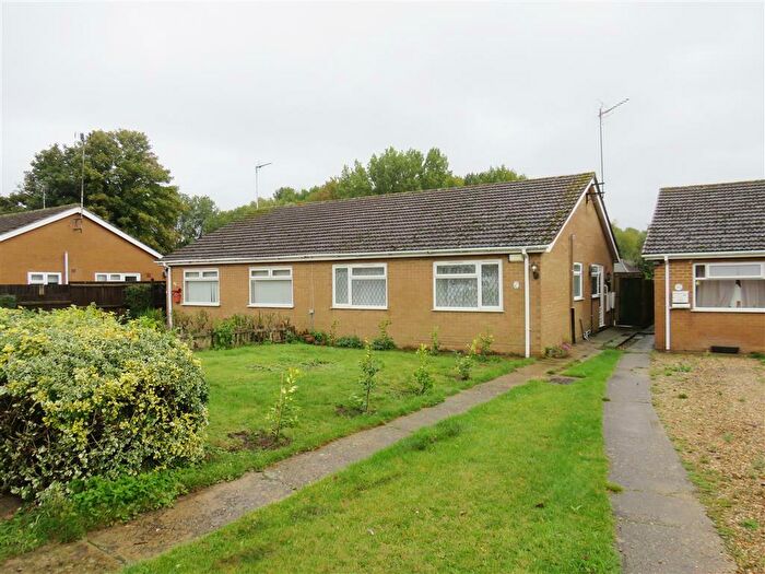 2 Bedroom Semi-Detached House To Rent In Falklands Drive, Wisbech, PE13