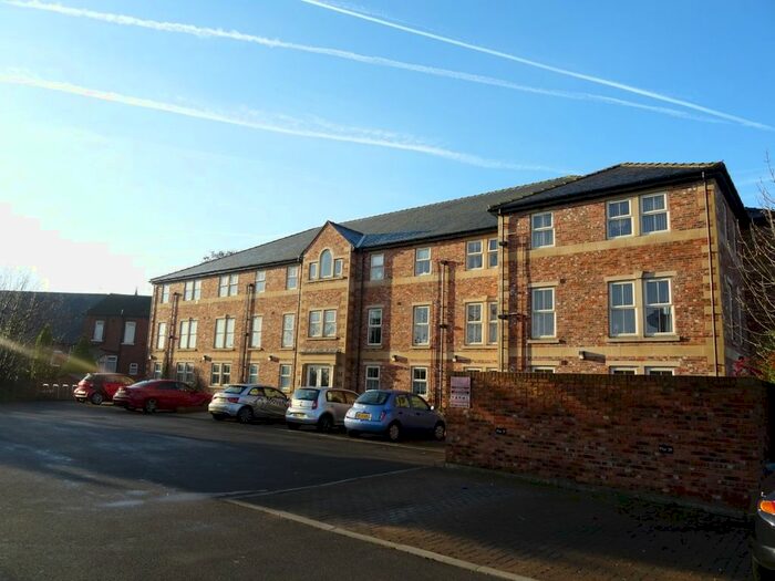 1 Bedroom Flat To Rent In Brook Crescent, Wakefield WF1