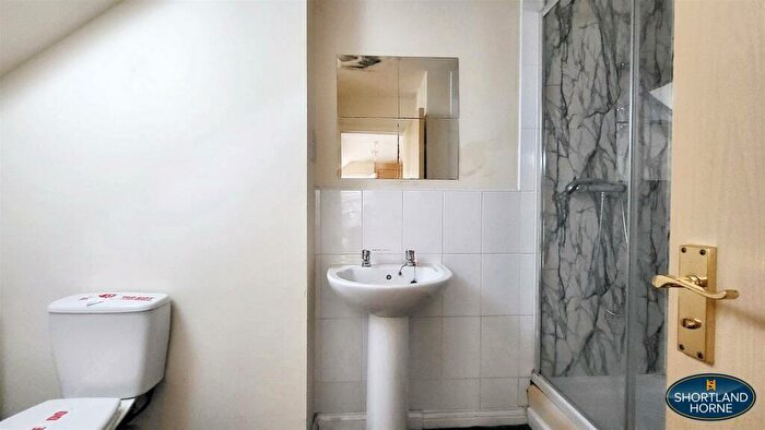 2 Bedroom Duplex For Sale In Thackhall Street, Coventry, CV2