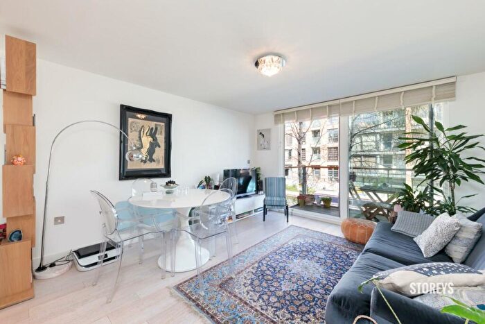 2 Bedroom Apartment To Rent In Orsman Road, De Beauvoir, London, N1