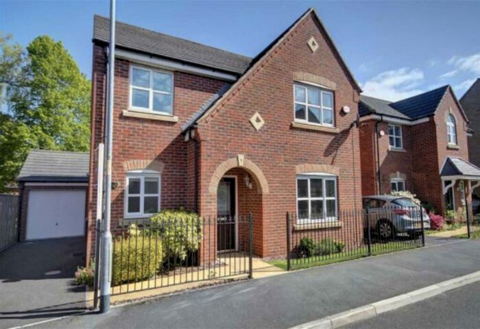 4 Bedroom Detached House To Rent In Lawnhurst Avenue, Baguley, Manchester, M23