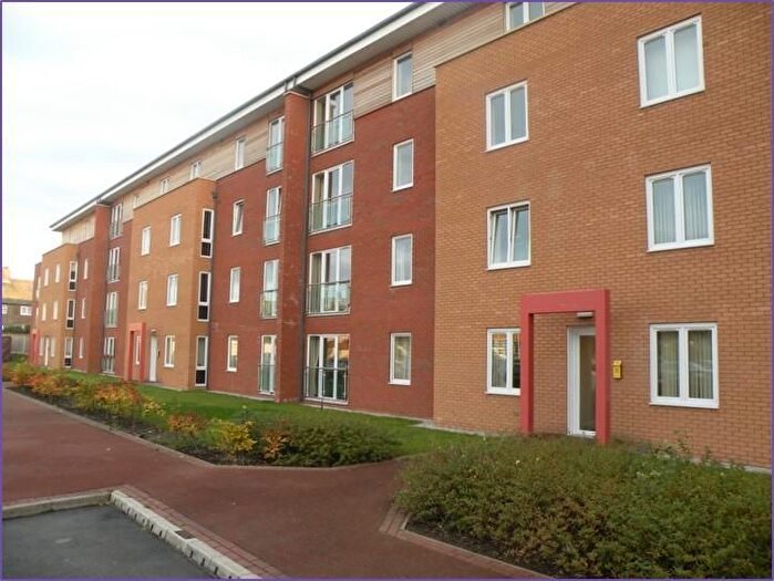 2 Bedroom Flat To Rent In Bravery Court, Liverpool, L19