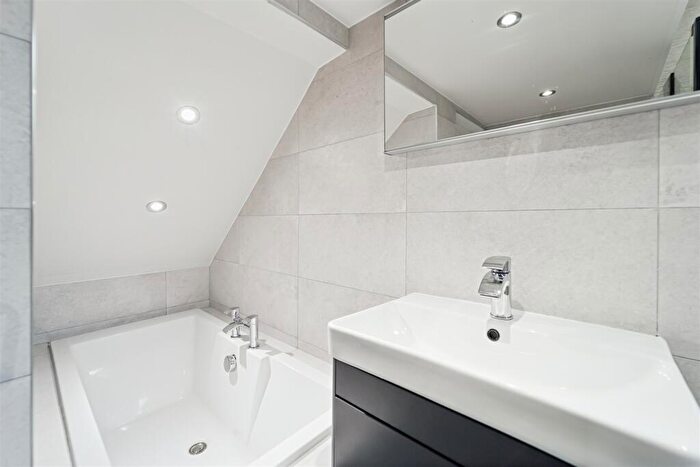 3 Bedroom Terraced House For Sale In Tweedvale Avenue, Yoker, G14