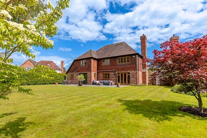 5 Bedroom Detached House For Sale In Lavender Fields, Isfield, TN22