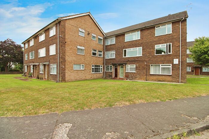 2 Bedroom Maisonette To Rent In Long Drive, South Ruislip, Ruislip, HA4