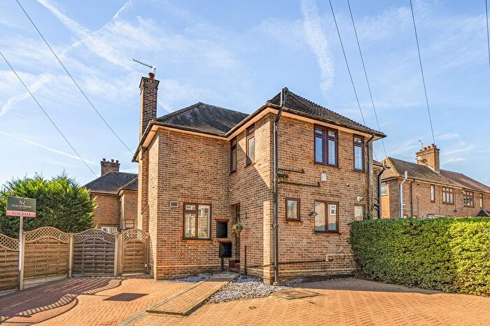 3 Bedroom Semi Detached House For Sale In Reservoir Road, Ruislip, HA4