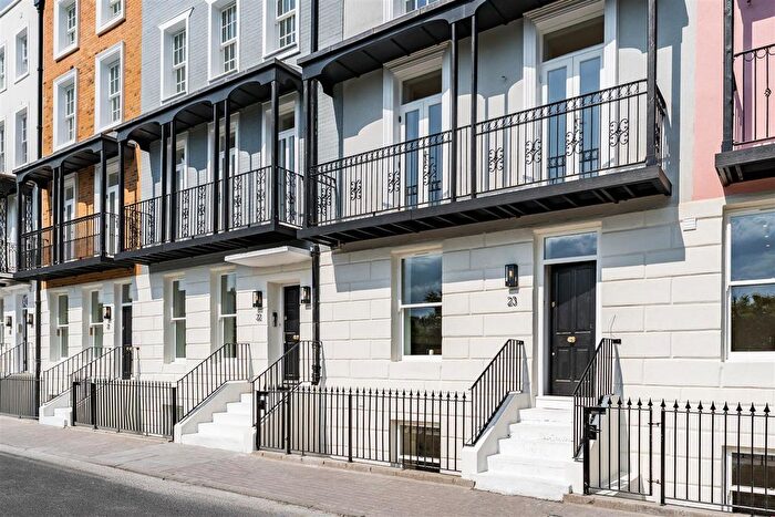 1 Bedroom Flat To Rent In Albion Place, Ramsgate, CT11