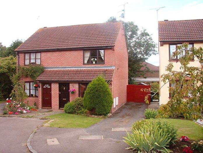 2 Bedroom End Of Terrace House To Rent In Old Railway Close, Malmesbury, SN16