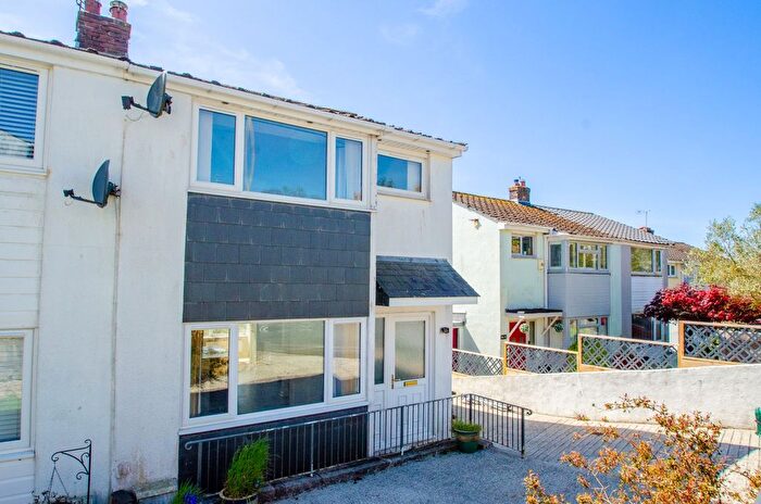 3 Bedroom Semi Detached House For Sale In Roman Drive, Bodmin, Cornwall, PL31