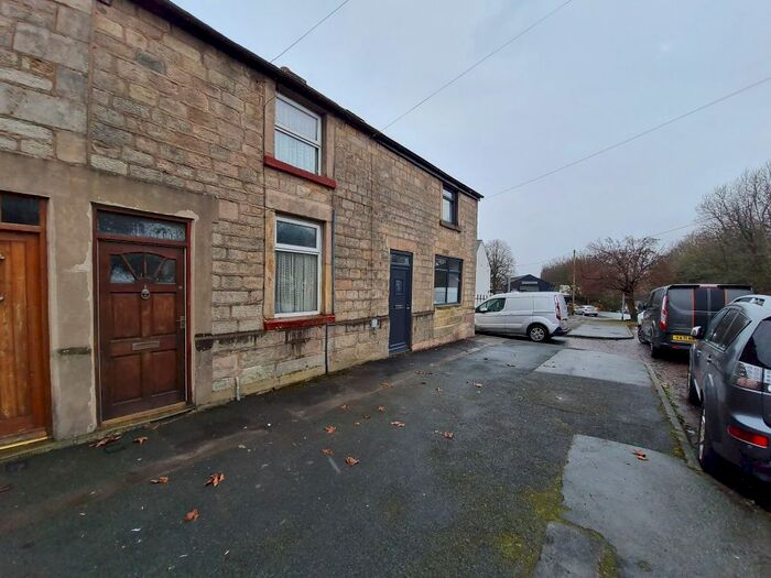 2 Bedroom Cottage To Rent In Water Street, Chorley, PR7