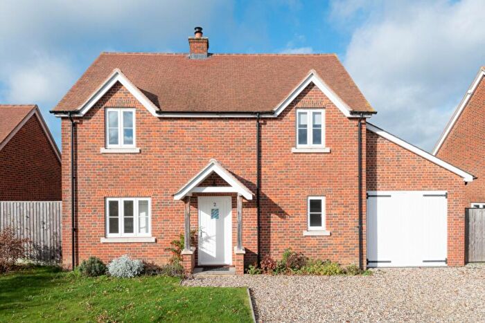 3 Bedroom Detached House To Rent In Ewhurst Park Ramsdell, RG26