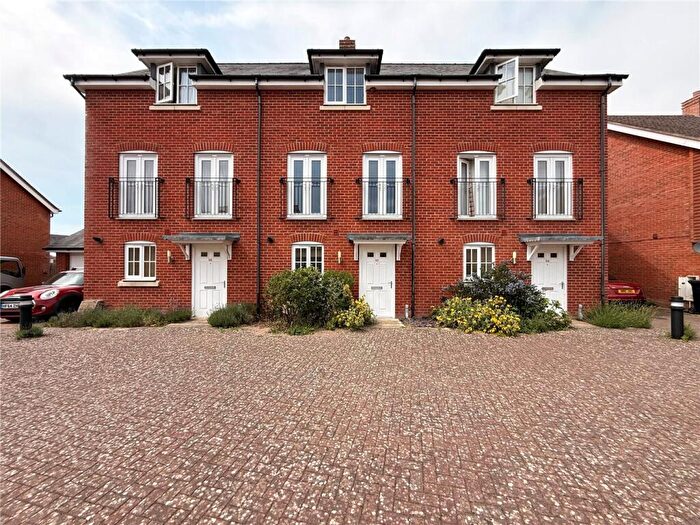 3 Bedroom Terraced House To Rent In Cutforth Way, Romsey, Hampshire, SO51