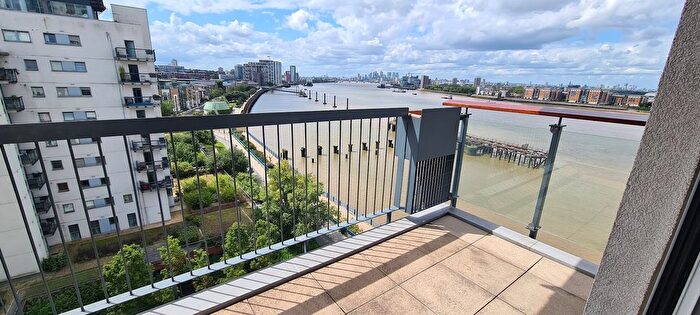 2 Bedroom Flat To Rent In Erebus Drive, London, SE28