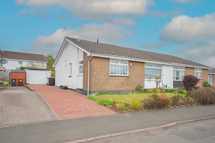 3 Bedroom Semi-Detached Bungalow For Sale In Barbeth Road, Cumbernauld, G67