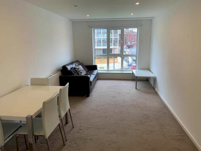 1 Bedroom Flat To Rent In Hive, Masshouse Plaza, Birmingham, B5