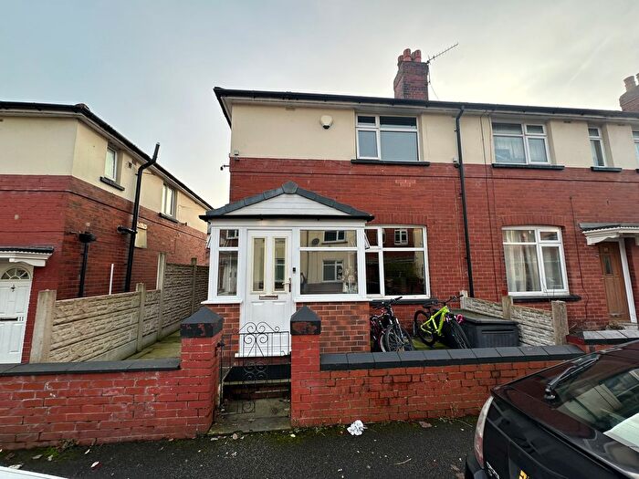 3 Bedroom Terraced House For Sale In Grierson Street, Astley Bridge, Bolton, BL1