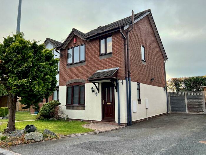 3 Bedroom Detached House To Rent In Ash Grove, West Heath, CW12