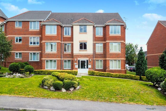 2 Bedroom Apartment To Rent In Pavior Road, Nottingham, NG5